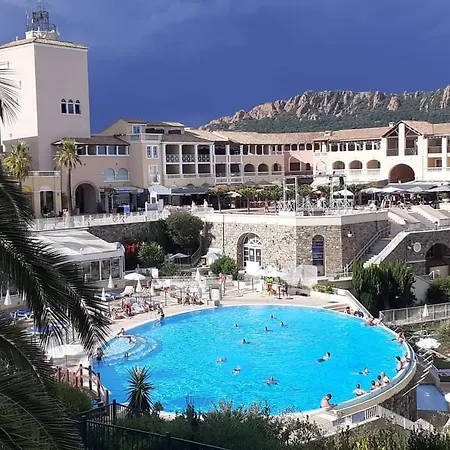 Appartement 5 People With Beautiful Sea View