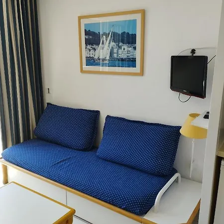 5 People With Beautiful Sea View Apartment *
