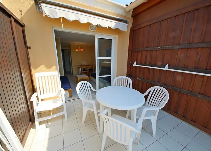 شقة 5 People With Beautiful Sea View Drammont